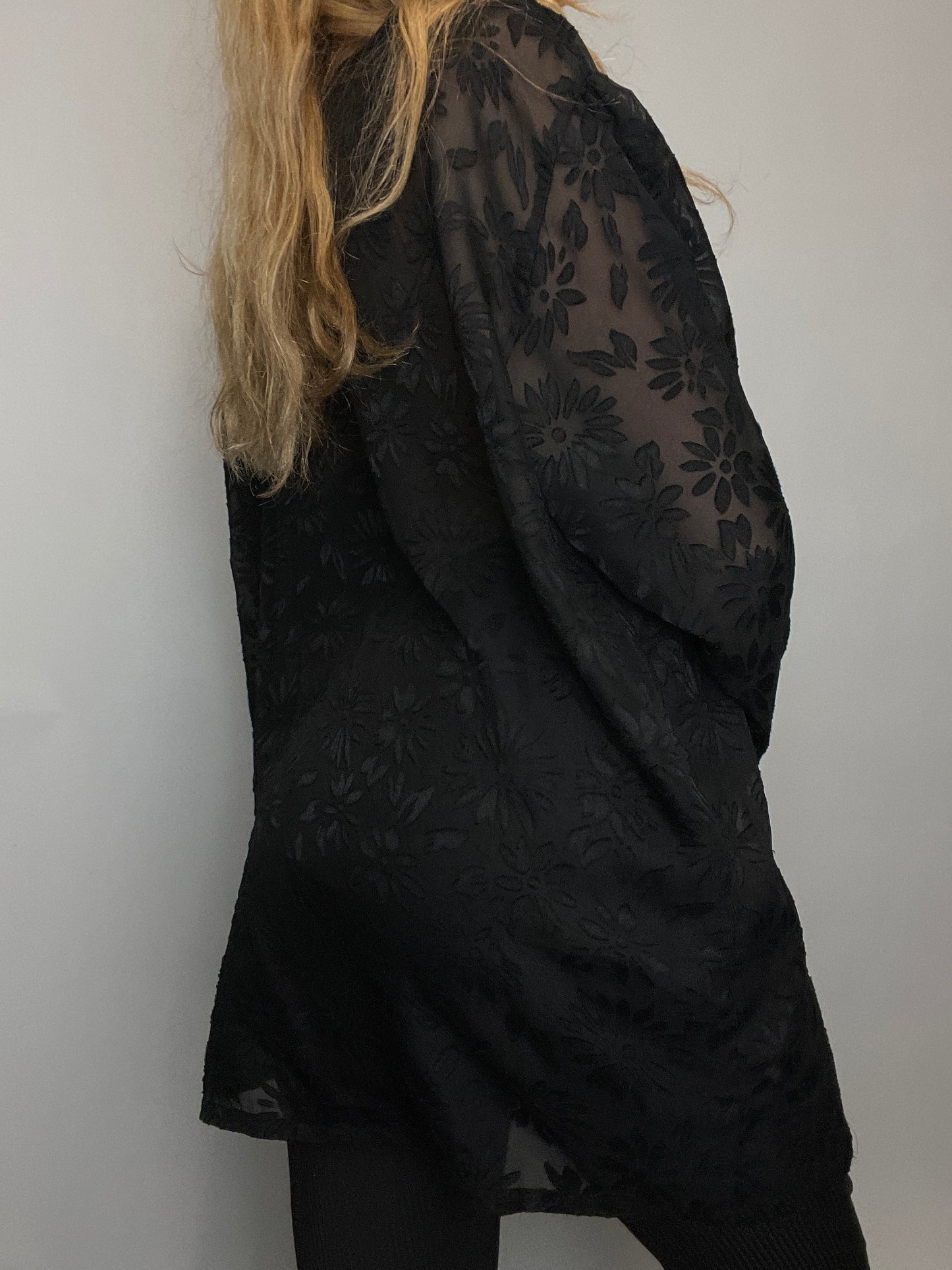 Chemise brodé y2k transparente noir motif vintage