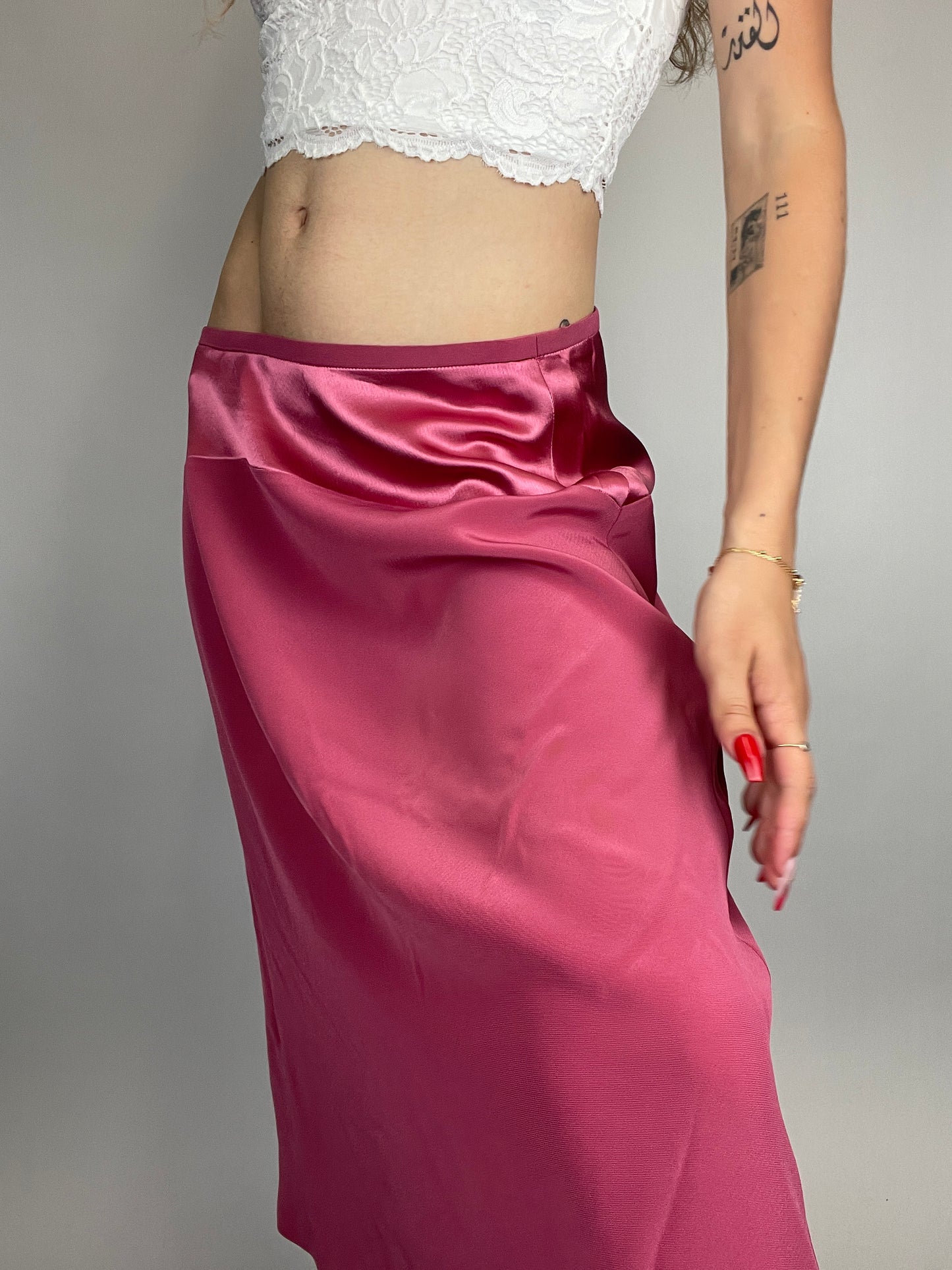 Jupe midi satinée y2k rose vintage